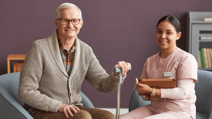 Supporting Well-Being: Creating Comfort At Our Memory Care 2 Dec2025 Iris Mc Blog 6 Rowlett Pic 1