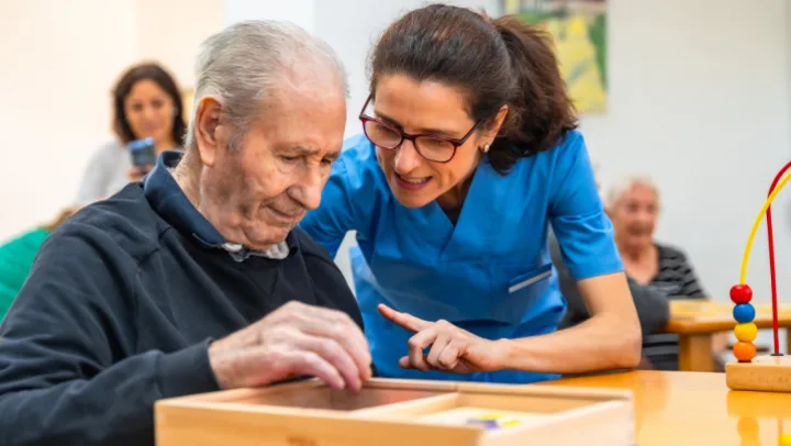 Navigating The Transition: A Comprehensive Guide To Moving Into Memory Care In Oklahoma City 6 Feb2025 Imc Blog 3 Nw Oklahoma City Pic 1 Eorhps