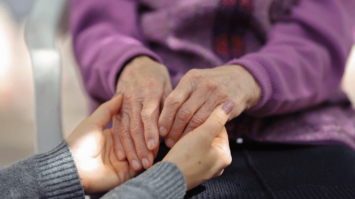 Making Every Moment Count: Understanding Your Loved One'S Needs During Visits In Memory Care In Nichols Hills 1 Image 72